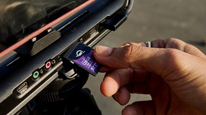 Moments-New-SuperCage-Can-Shoot-ProRes-Log-to-Only-Very-Specific-SD-Cards