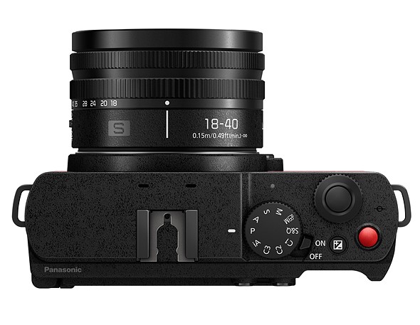 Image showing a top-down view of the 18-40 attached to an S9