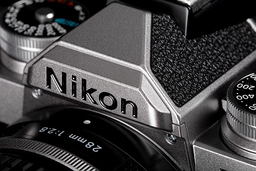 Nikon Z fc close-up of viewfinder hump
