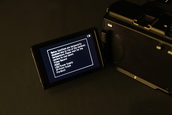 Panasonic-S9-Overheat-warning-screen