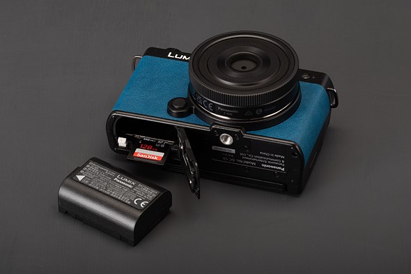 panasonic s9 card battery