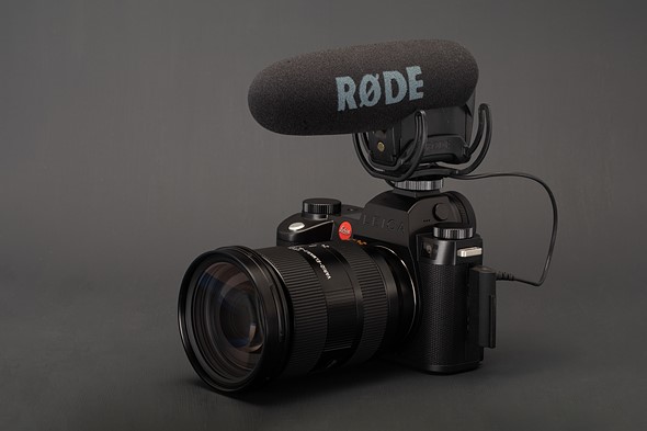 Leica SL3-S video setup with mic