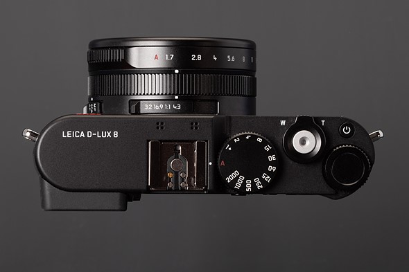 Leica D-Lux8 top
