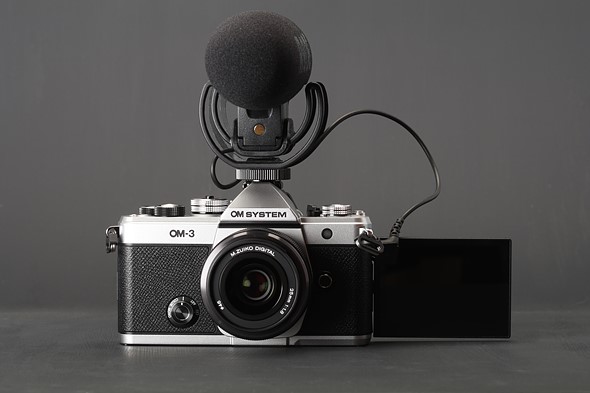 OM-3-with-video-microphone-wider