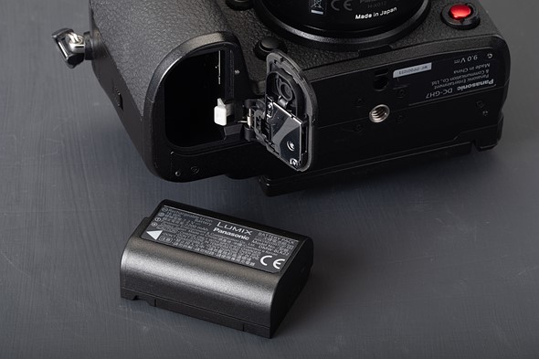 Panasonic GH7 battery slot and battery