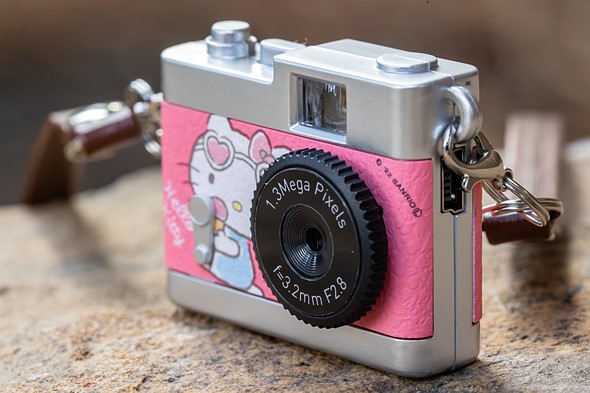 Hello-Kitty-camera-front-quarter-view