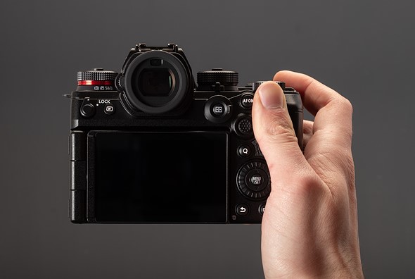 Panasonic Lumix DC-S1RII in-hand rear