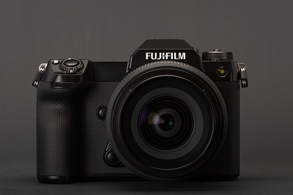 Fujifilm GFX 100S II Front
