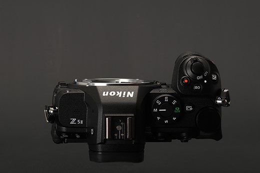 Nikon z5ii top plate