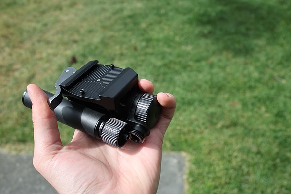 Peak Design tilt mod in hand