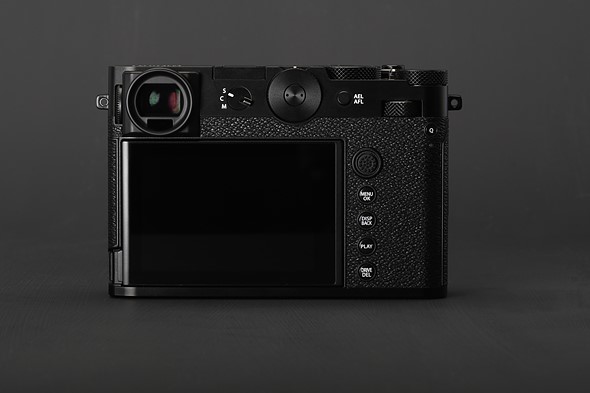 gfx-100-rf-rear