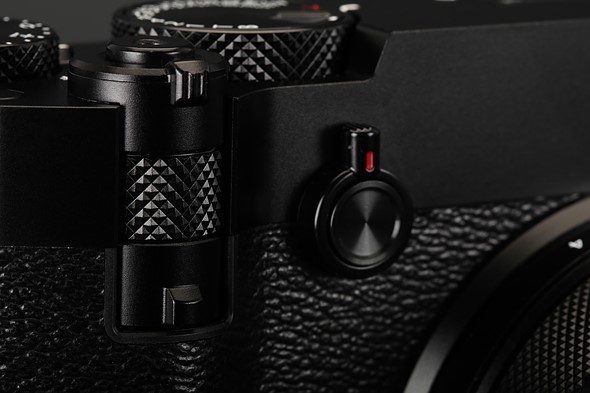 gfx-100-rf-zoom-toggle