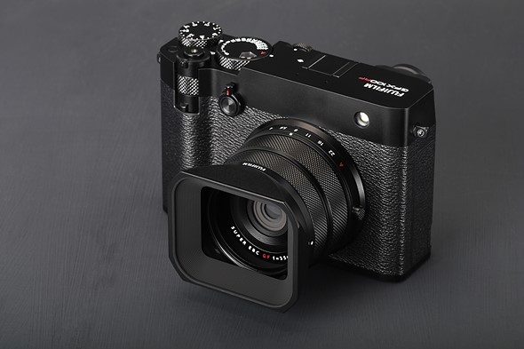 Fujifilm GFX100RF three-quarter view