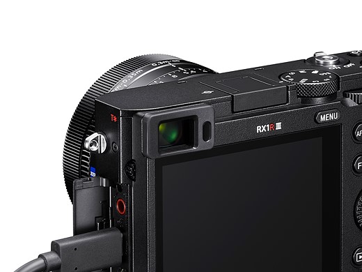 Sony RX1R-III viewfinder