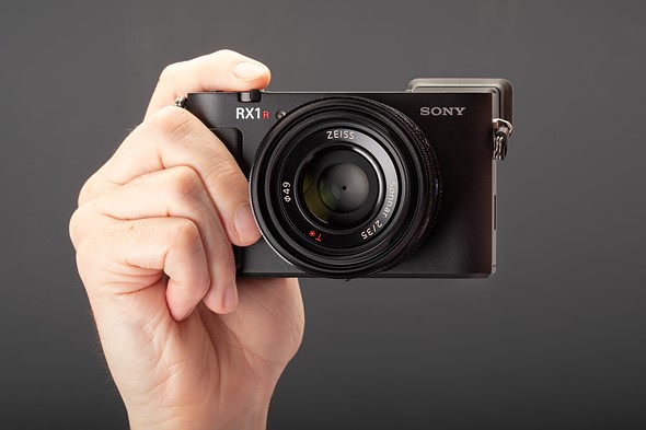 Sony RX1R III in-hand front-on