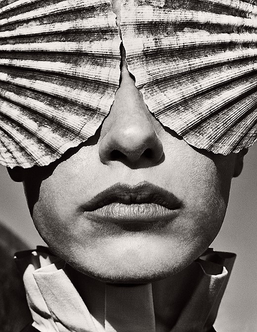 MONIKA-MAROZIENE-Masquerade