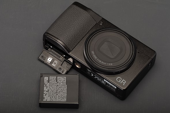 Ricoh GRIV battery