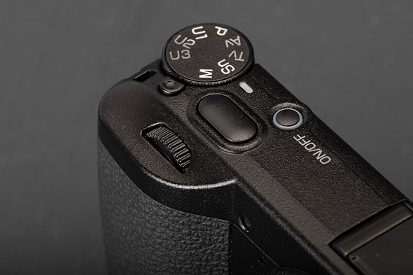 Ricoh GRIV front dial