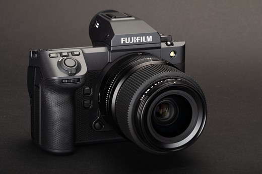 gfx 100 ii front with lens