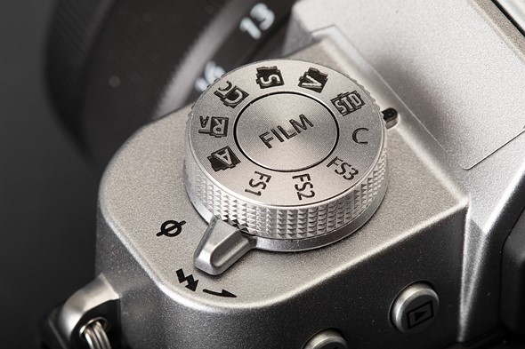 Fujifilm X-T30 III film-simulation dials