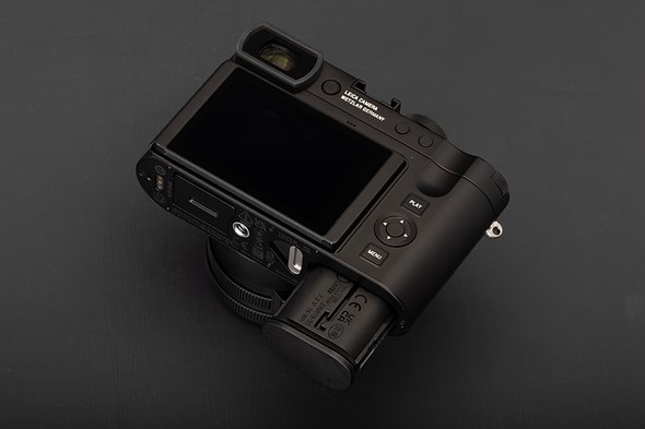 Leica Q3 Monochrom Battery