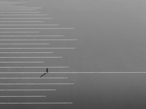 composing-for-mood-lonely-figure-lines-shadow-500x375-1