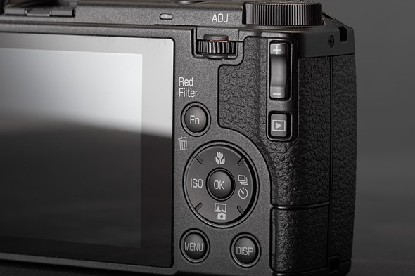 Ricoh GR IV Monochrome rear controls