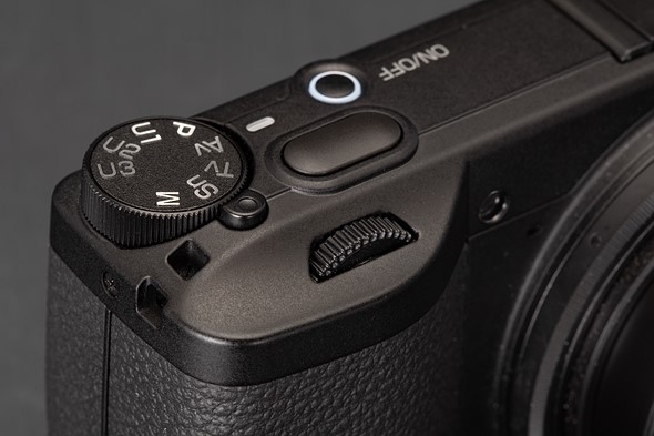 Ricoh GR IV Monochrome front dial