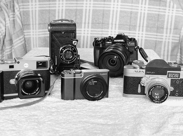 dimpsey-camera-collection-black-white