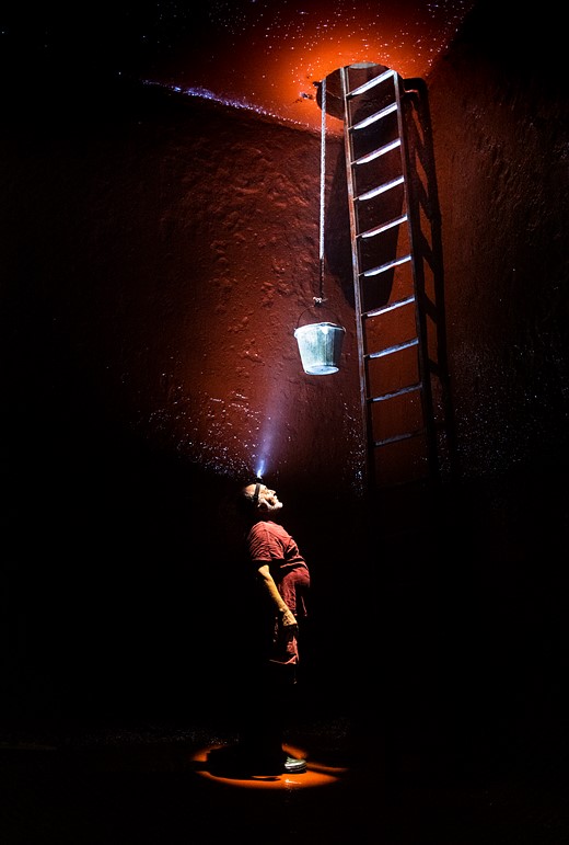 9 Louis Jadot Wine Photographer of the Year - People Juan Miguel Ortuño Martinez In the Depths of the Deposit Hi-Res