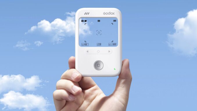 The-Godox-C100-is-a-Screenless-Compact-Camera-with-a-Transparent-Display