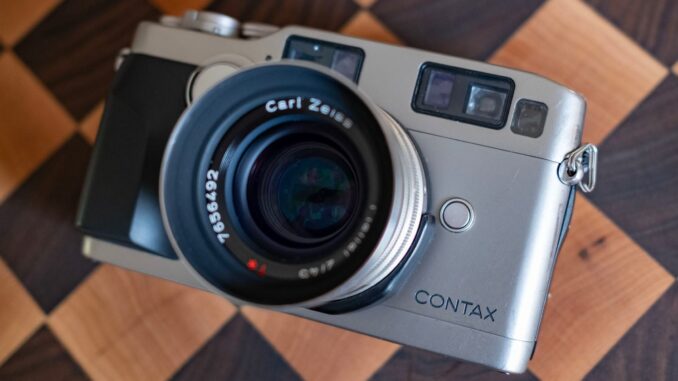 The-Contax-G2-Hype-is-Warranted-This-Camera-Rocks